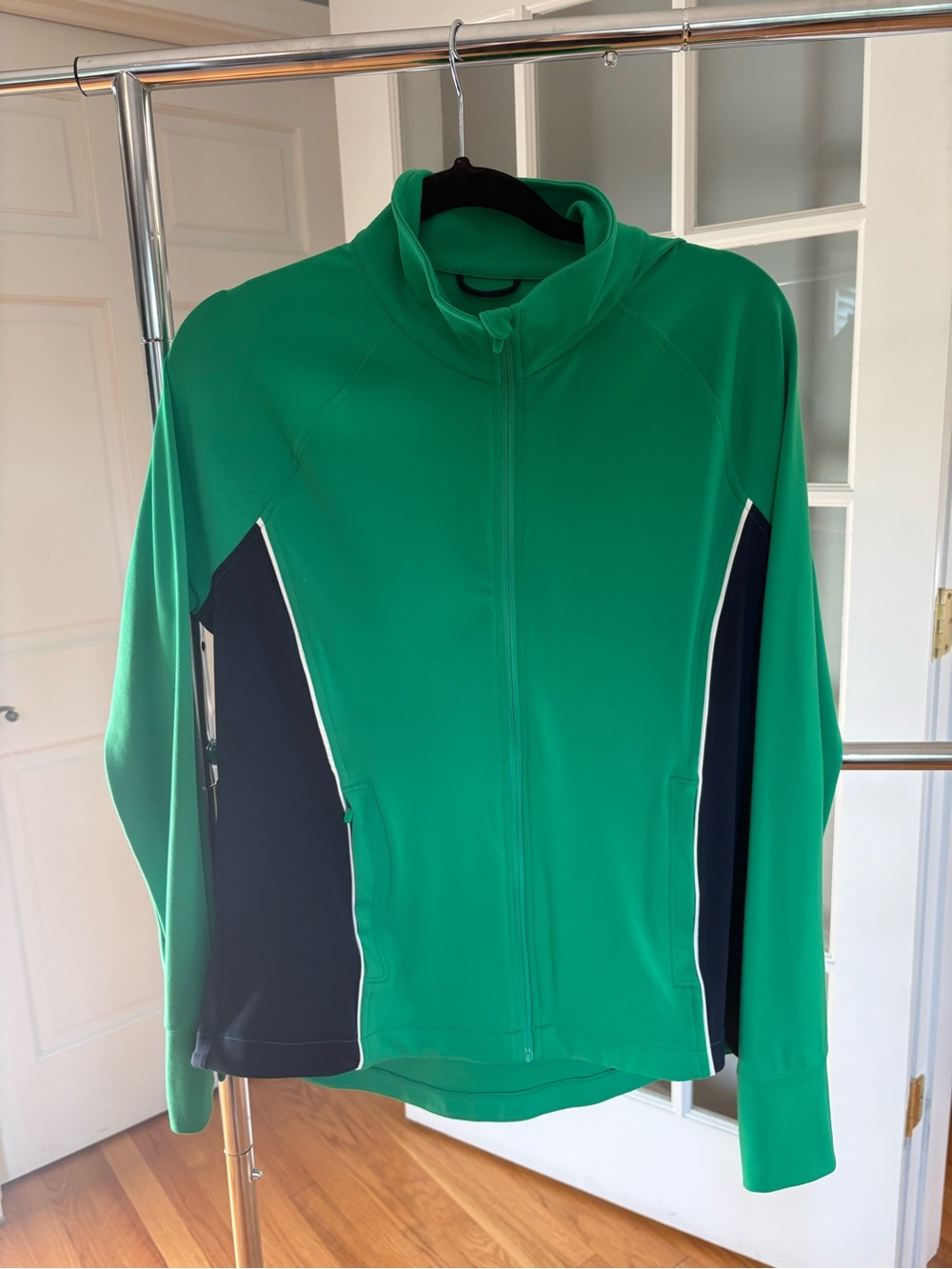 Lou & Grey Green Full-Zip Utility Jacket with Navy Side Panels